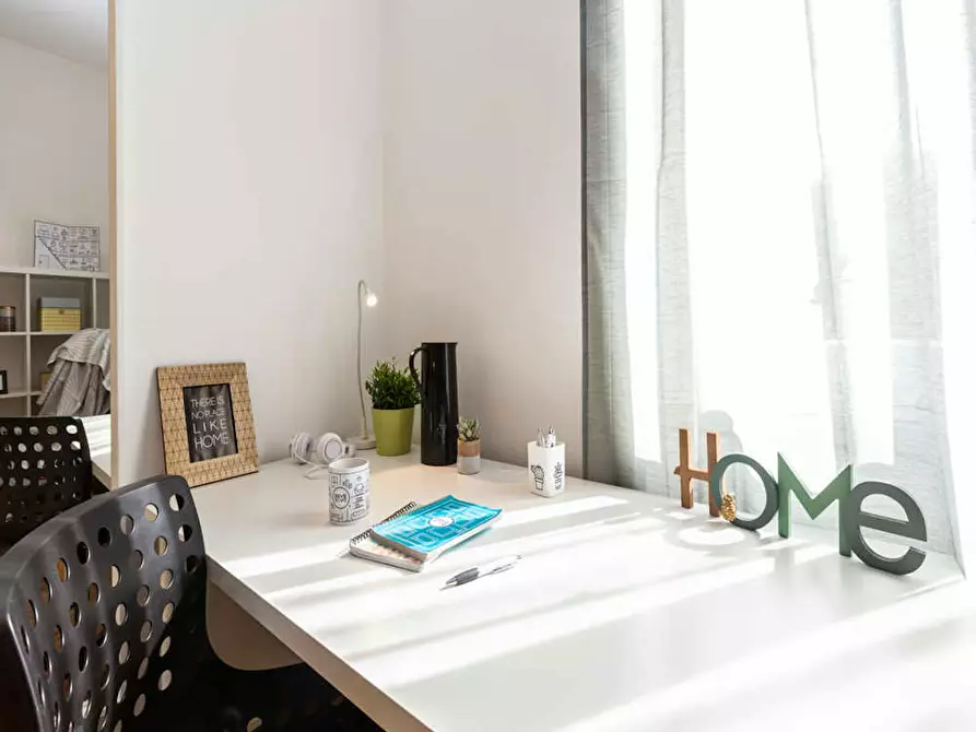 Immagine 8 di Camera in affitto  in Via Raffaello Bertieri a Milano