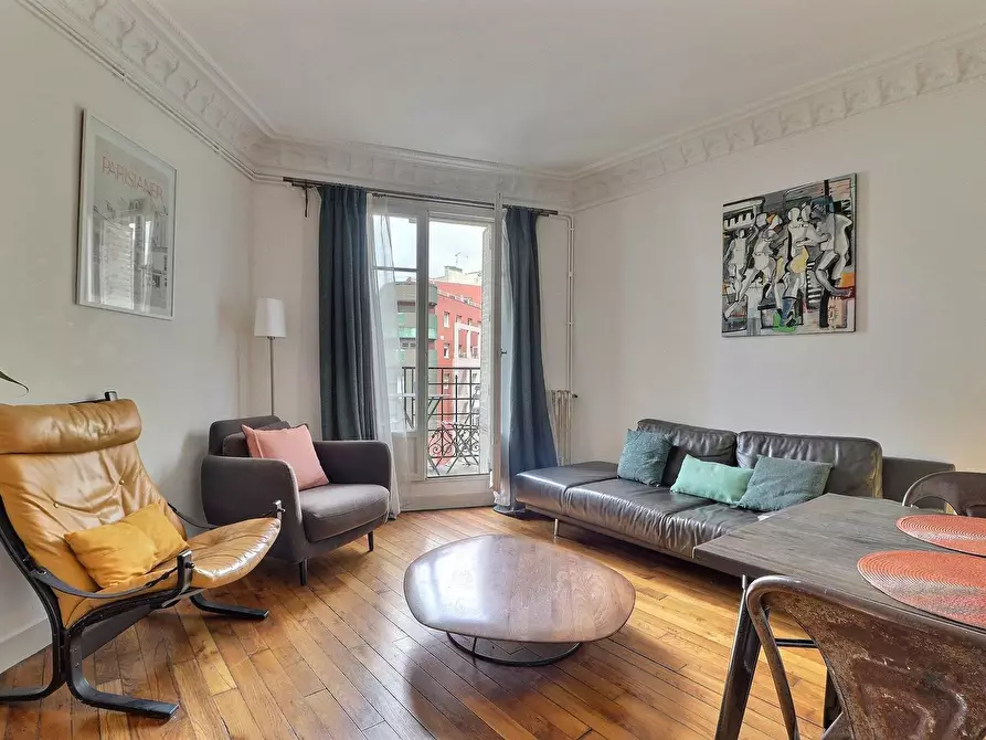 Immagine 6 di Appartamento in affitto  in Rue Duhesme a Paris 18