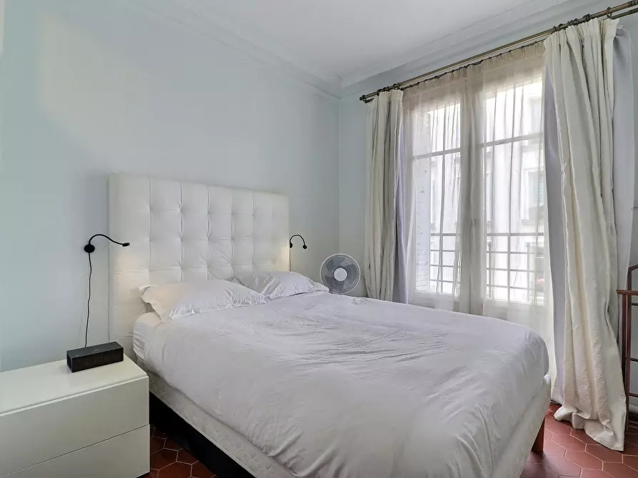 Immagine 2 di Appartamento in affitto  in Rue Duhesme a Paris 18