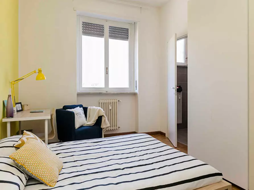 Immagine 5 di Camera in affitto  in Via Ginestre a Buccinasco