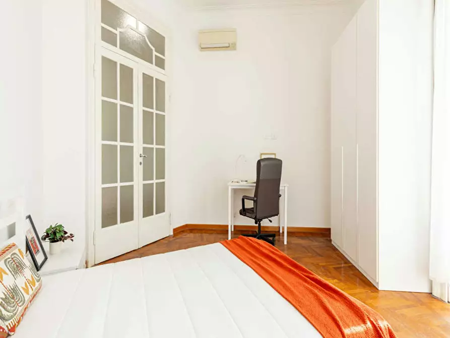 Immagine 4 di Camera in affitto  in Piazzale Susa a Milano