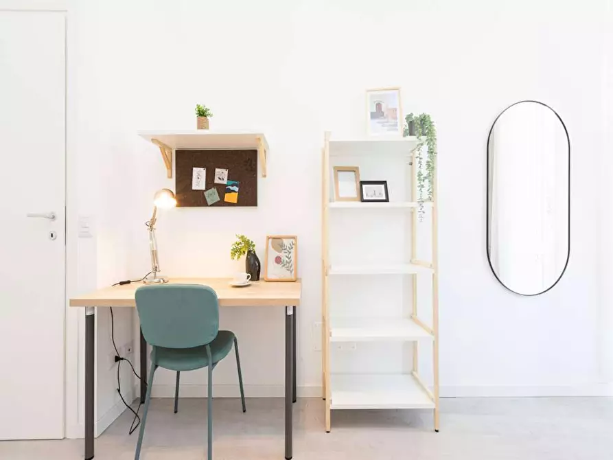 Immagine 9 di Camera in affitto  in Via Privata Parenzo a Milano