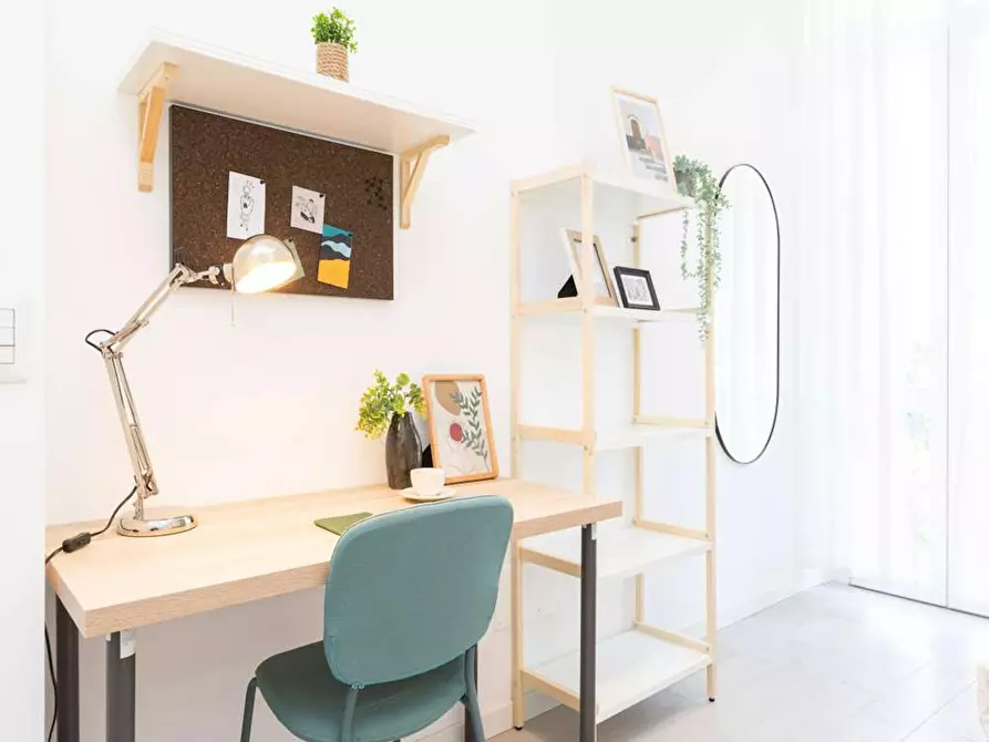 Immagine 10 di Camera in affitto  in Via Privata Parenzo a Milano