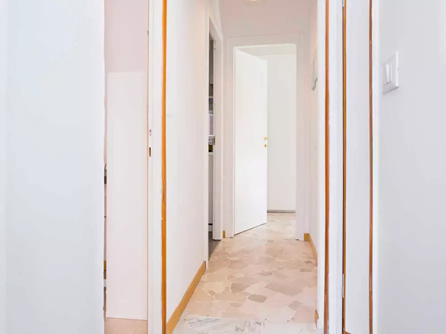 Immagine 8 di Camera in affitto  in Via Salvatore Barzilai a Milano