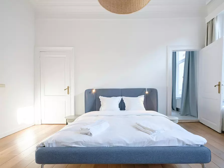 Immagine 5 di Appartamento in affitto  in Rue du Prince Royal a Ixelles