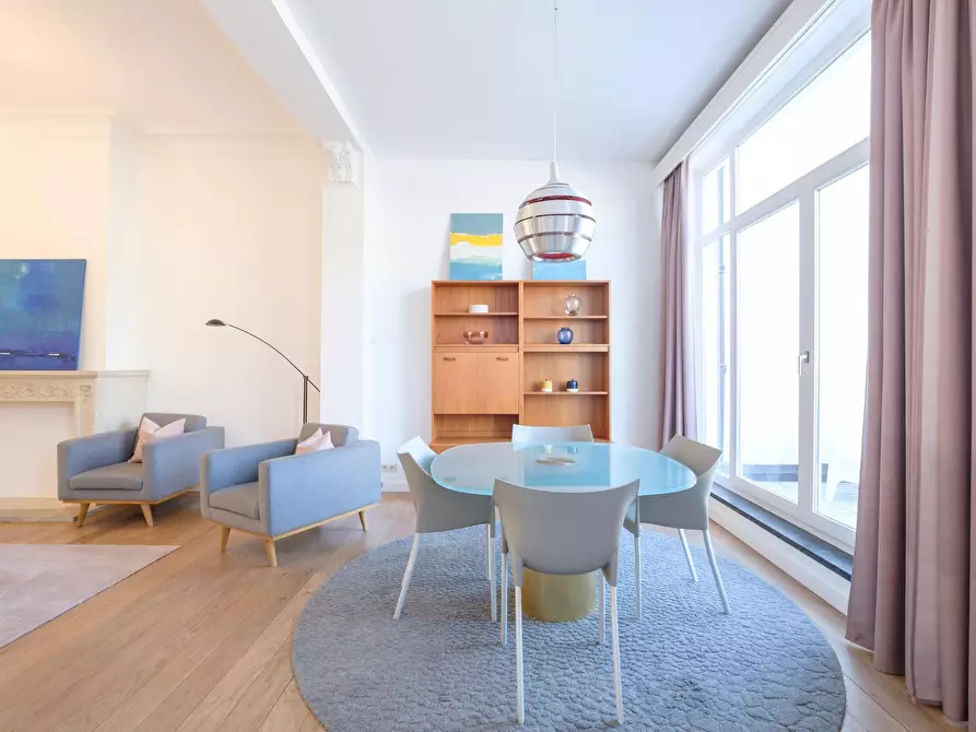 Immagine 10 di Appartamento in affitto  in Rue du Prince Royal a Ixelles