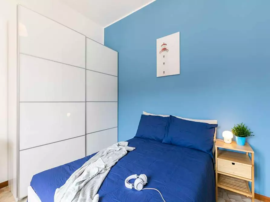 Immagine 2 di Camera in affitto  in Via Bir Acheim a Milano