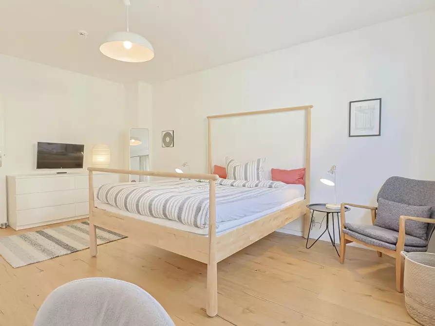 Immagine 6 di Appartamento in affitto  in Neckarstraße a Düsseldorf