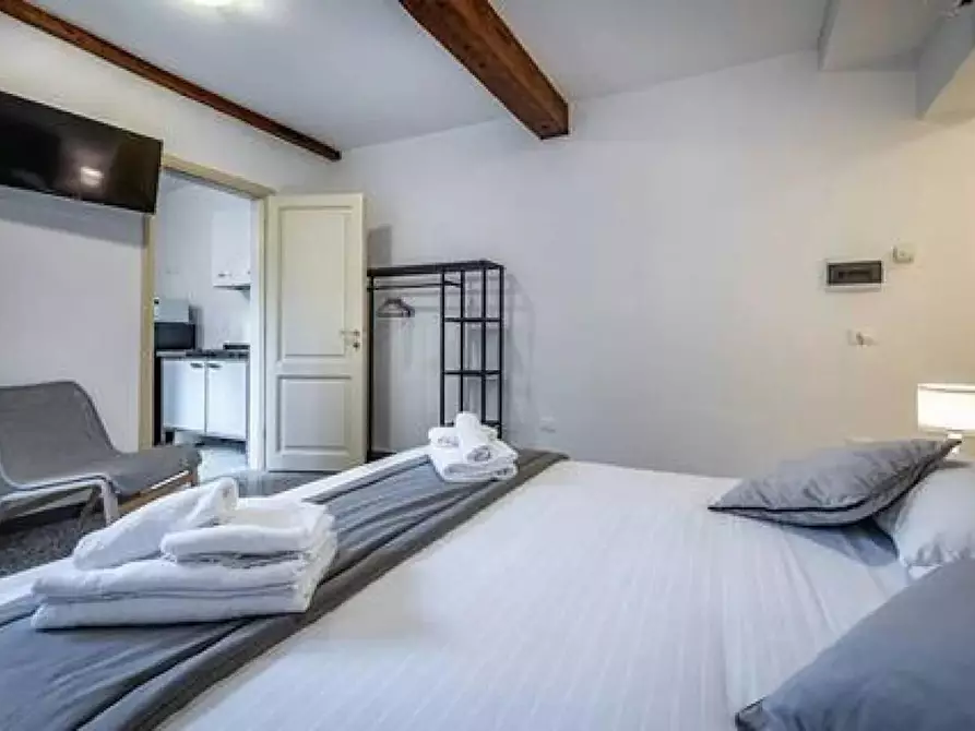 Immagine 10 di Appartamento in affitto  in Via dell'Agnolo a Firenze