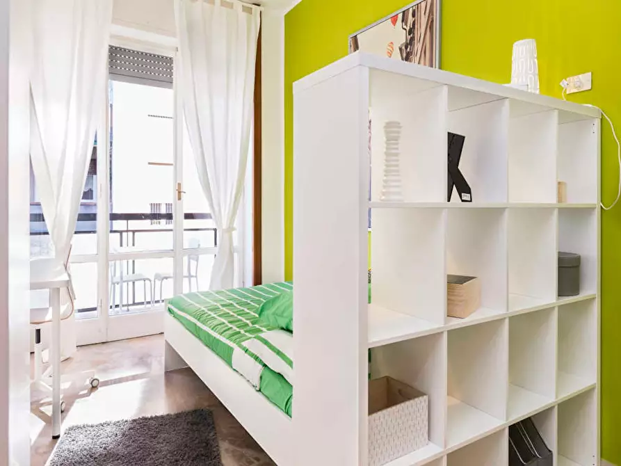 Immagine 2 di Camera in affitto  in Via Don Carlo Gnocchi a Milano