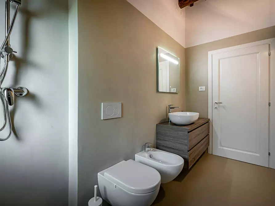 Immagine 4 di Casa indipendente in affitto  in Via Sant'Apollinare a Fiesole