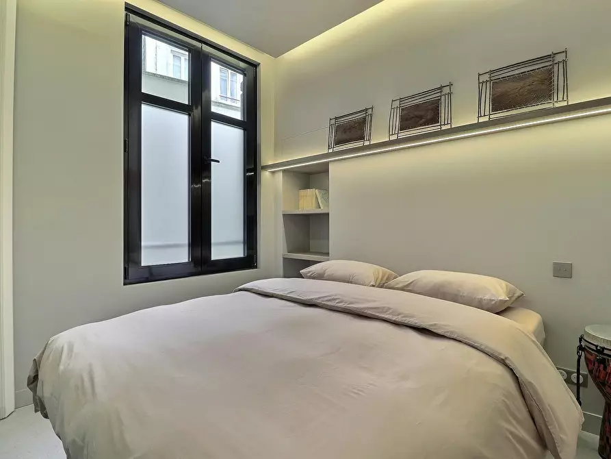 Immagine 10 di Appartamento in affitto  in Boulevard Saint Denis a Paris