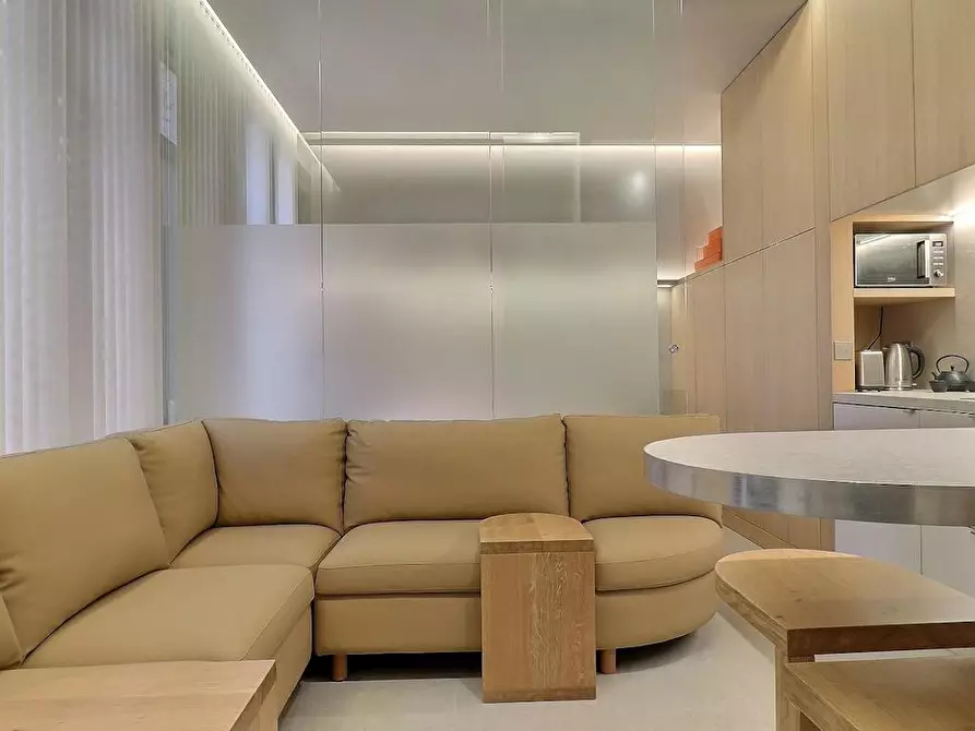 Immagine 4 di Appartamento in affitto  in Boulevard Saint Denis a Paris