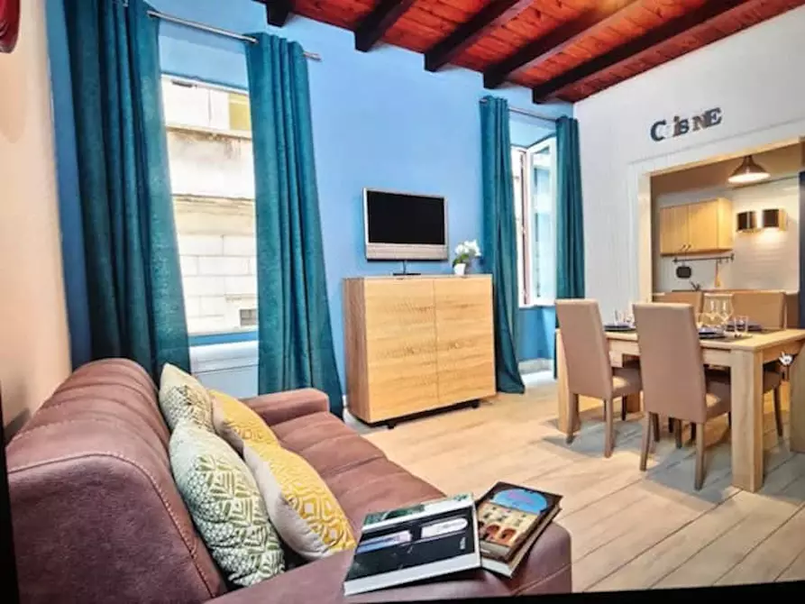 Immagine 1 di Appartamento in affitto  in Vicolo della Campana a Roma