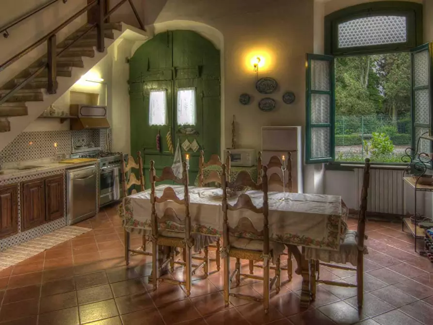 Immagine 7 di Casa indipendente in affitto  in Via Livornese a Lastra A Signa