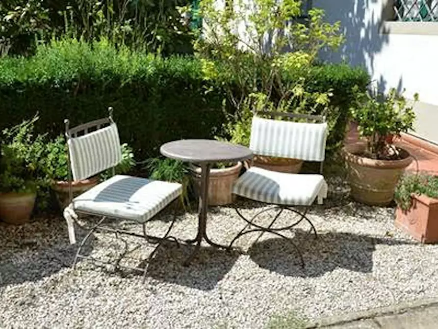 Immagine 2 di Casa indipendente in affitto  in Via Livornese a Lastra A Signa