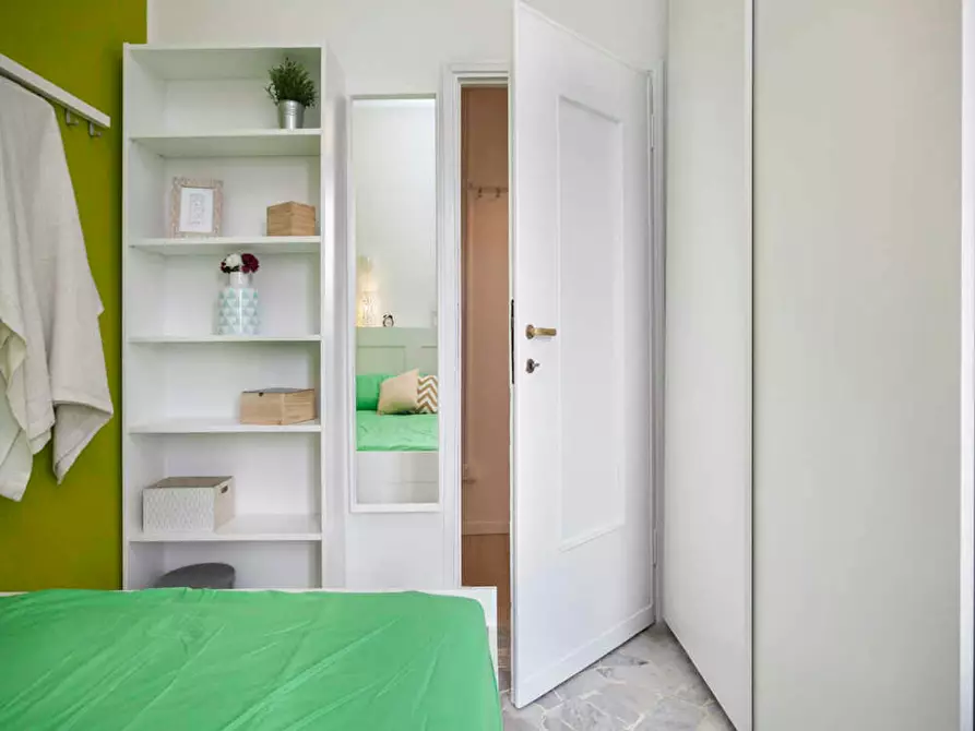 Immagine 6 di Camera in affitto  in Via Salvatore Barzilai a Milano