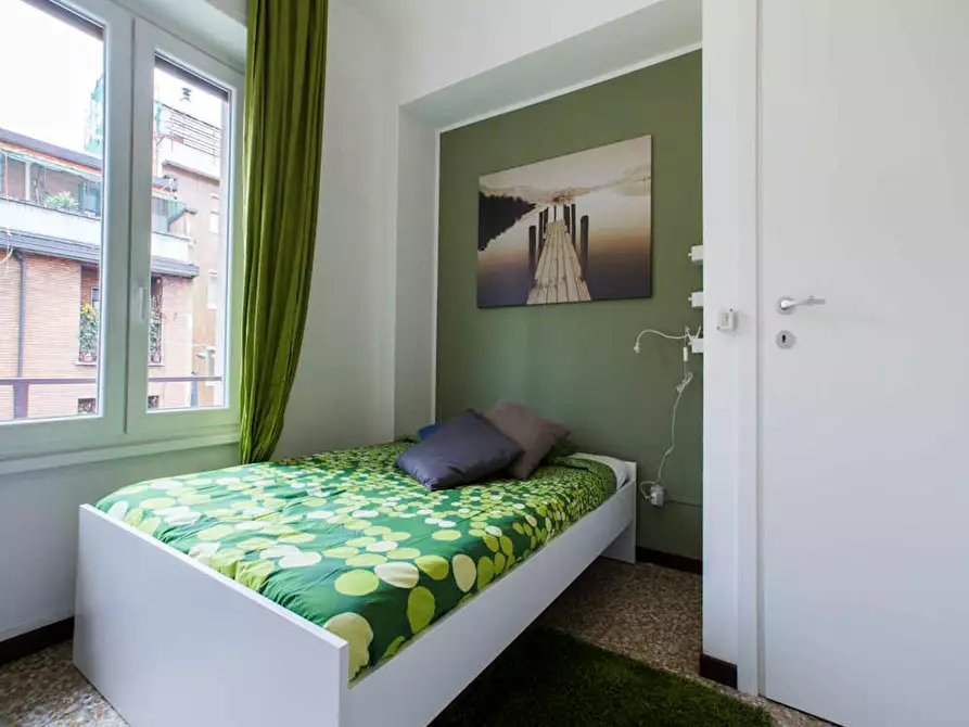 Immagine 4 di Camera in affitto  in Viale Carlo Espinasse a Milano