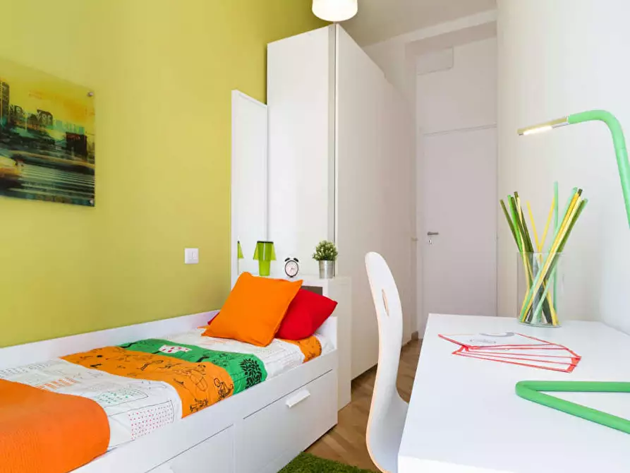 Immagine 3 di Camera in affitto  in Via Larga a Milano