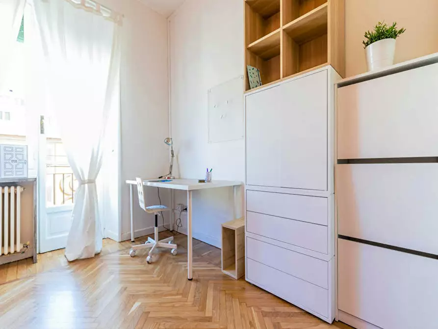 Immagine 8 di Camera in affitto  in Via delle Rosine a Torino