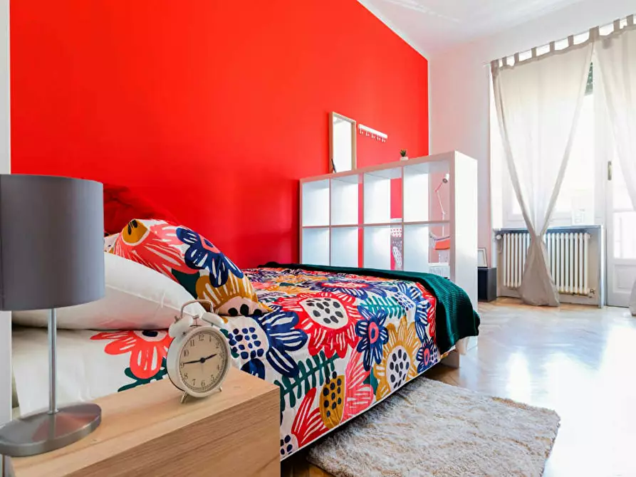 Immagine 2 di Camera in affitto  in Via delle Rosine a Torino