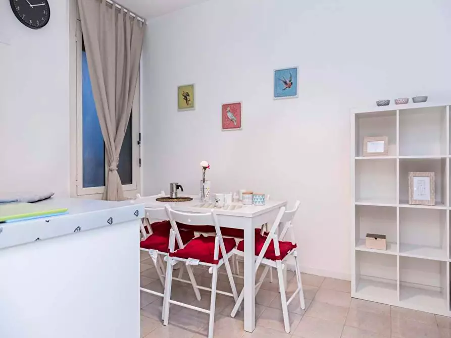 Immagine 10 di Camera in affitto  in Viale Monte Santo a Milano