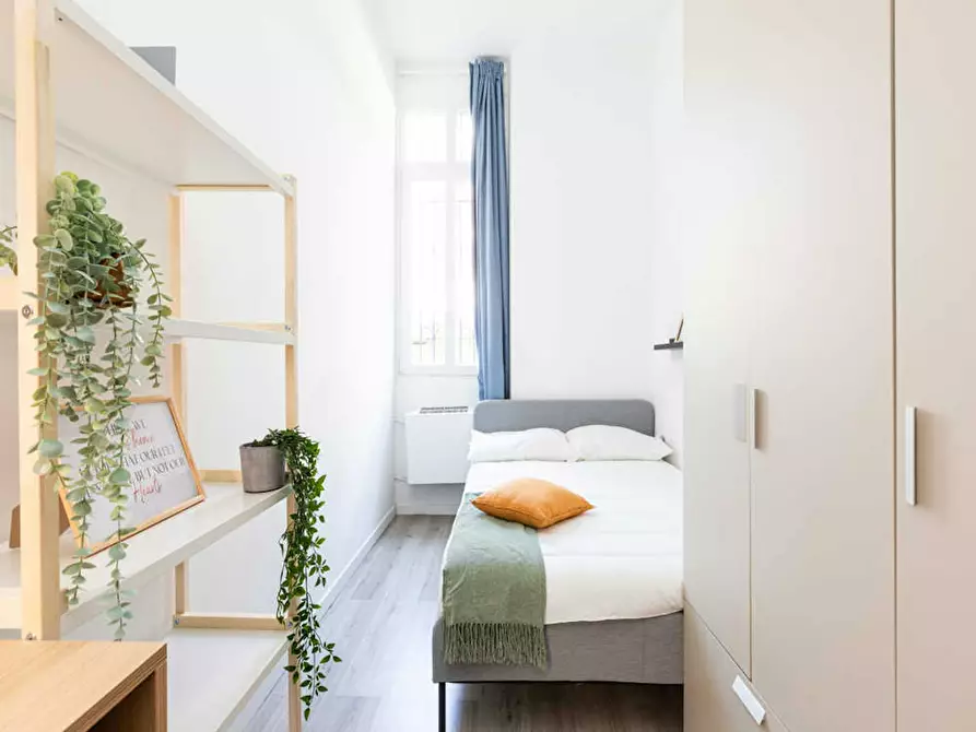 Immagine 2 di Camera in affitto  in Viale Col di Lana a Milano