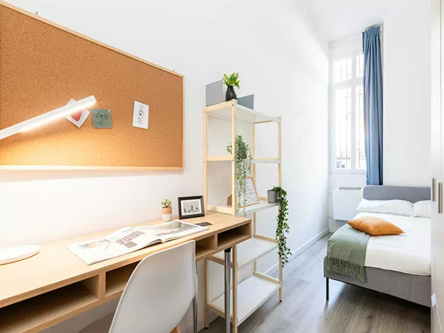 Immagine 3 di Camera in affitto  in Viale Col di Lana a Milano