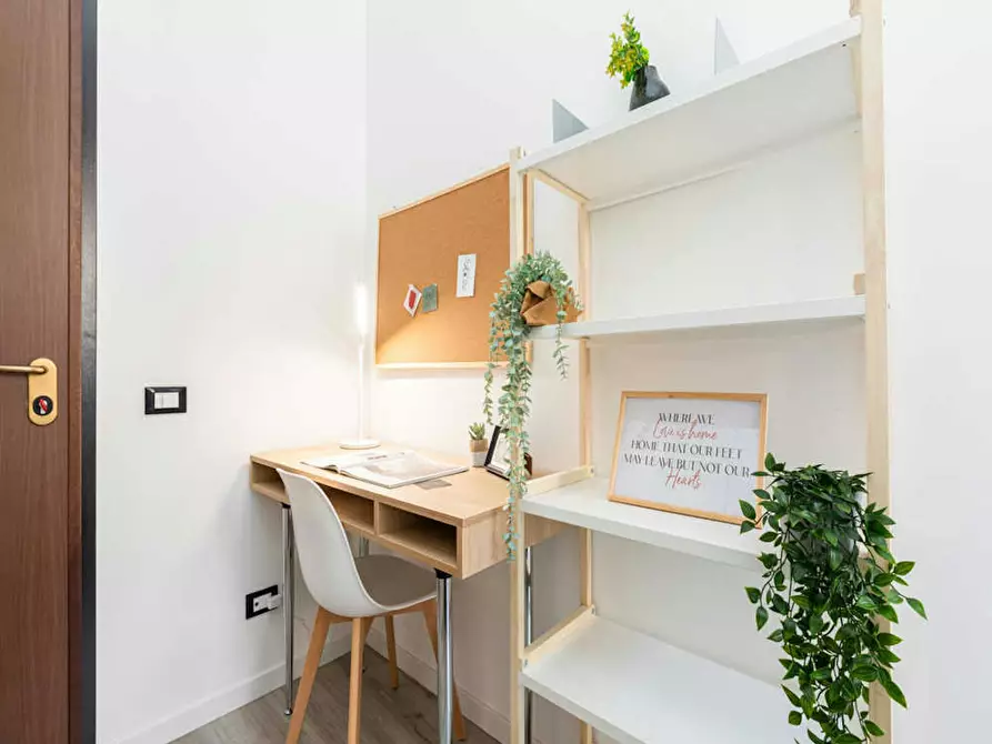 Immagine 7 di Camera in affitto  in Viale Col di Lana a Milano