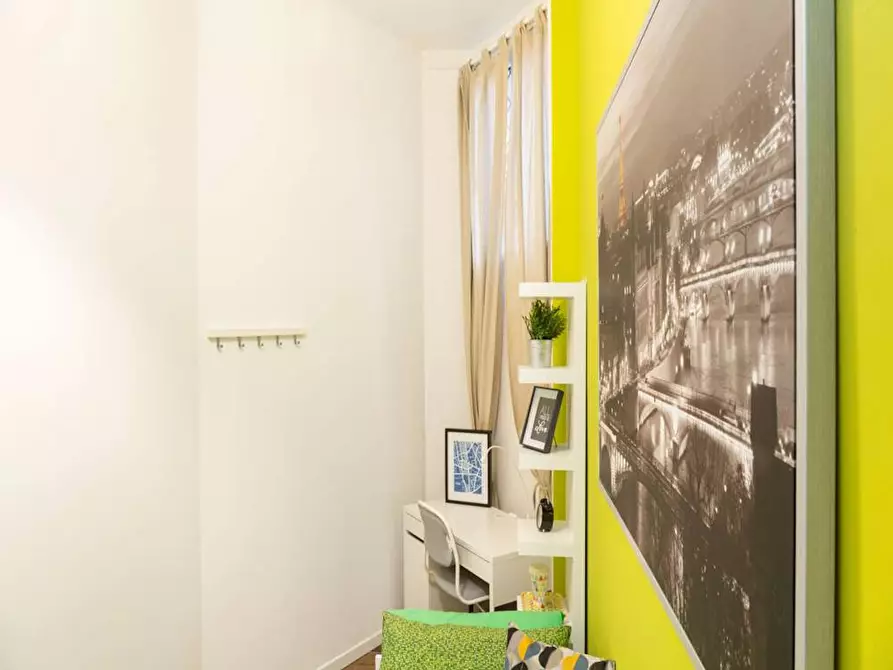 Immagine 5 di Camera in affitto  in Via Saverio Mercadante a Milano