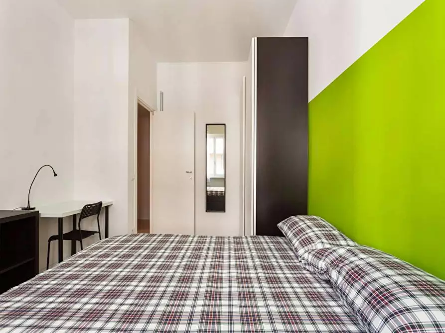 Immagine 3 di Camera in affitto  in Via Pantigliate a Milano