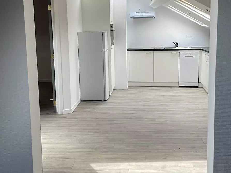 Immagine 2 di Appartamento in affitto  in Avenue de l'Observatoire a Rocourt