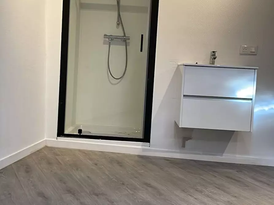 Immagine 6 di Appartamento in affitto  in Avenue de l'Observatoire a Rocourt