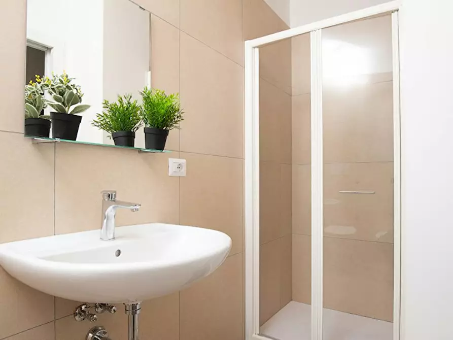 Immagine 5 di Camera in affitto  in Vicolo Gioia a Rimini