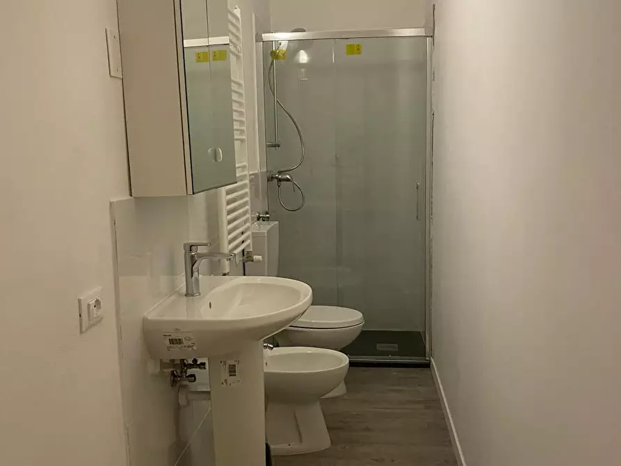 Immagine 7 di Camera in affitto  in Corso d'Augusto a Rimini