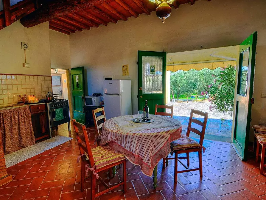 Immagine 4 di Appartamento in affitto  in Via Livornese a Lastra A Signa