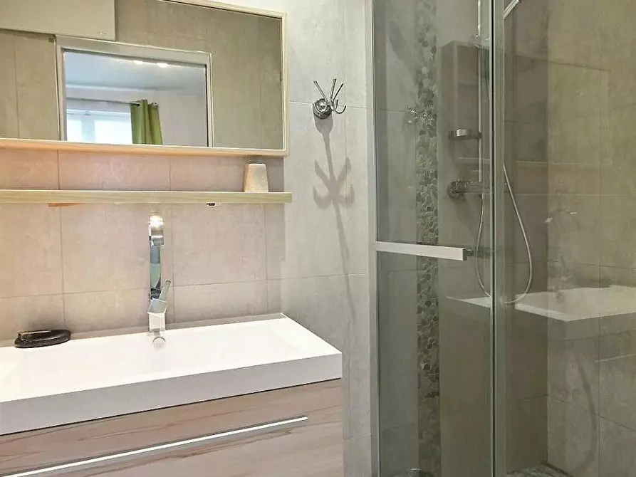 Immagine 8 di Appartamento in affitto  in Rue Beautreillis a Paris