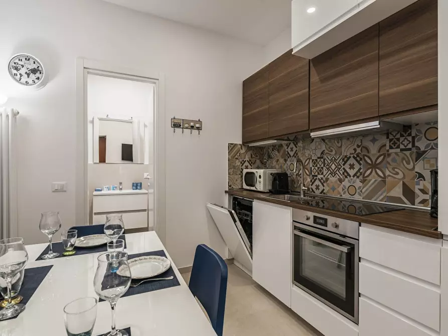 Immagine 4 di Appartamento in affitto  in Viale Giulio Cesare a Roma