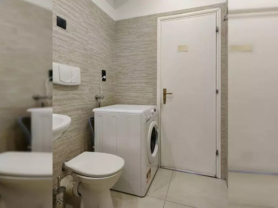 Immagine 7 di Camera in affitto  in Via Angelo De Gasperis a Milano