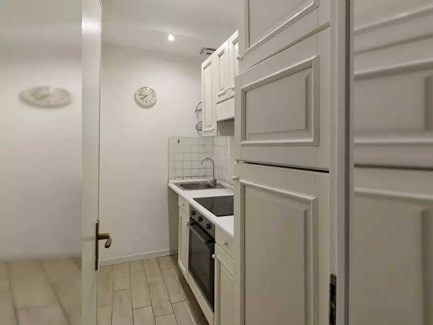 Immagine 3 di Camera in affitto  in Via Angelo De Gasperis a Milano