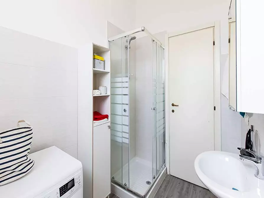 Immagine 10 di Camera in affitto  in Via Filippo Brunelleschi a Buccinasco