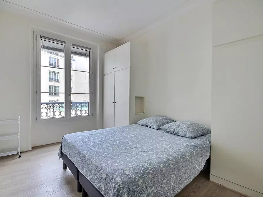 Immagine 9 di Appartamento in affitto  in Rue de Plélo a Paris
