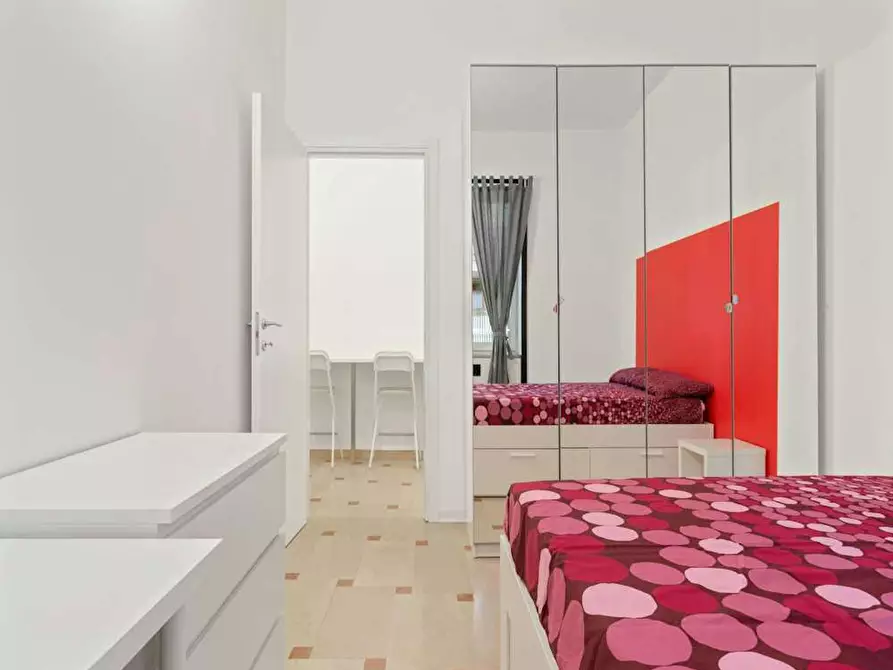 Immagine 4 di Camera in affitto  in Via Lentasio a Milano