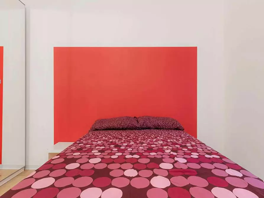 Immagine 1 di Camera in affitto  in Via Lentasio a Milano