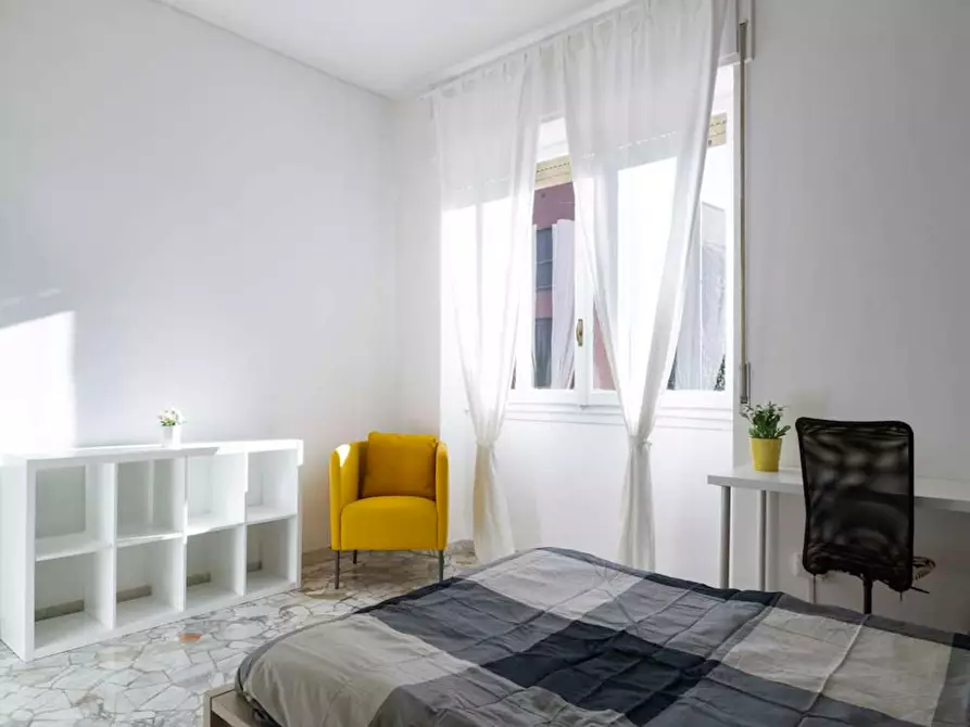 Immagine 2 di Camera in affitto  in Via Giuseppe Bruschetti a Milano