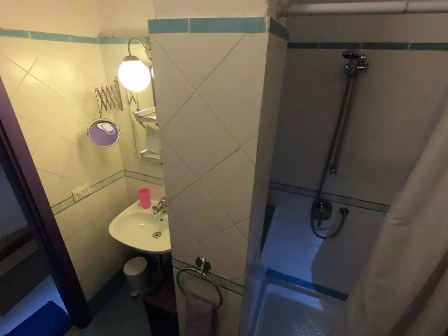 Immagine 4 di Camera in affitto  in Via dei Macci a Firenze