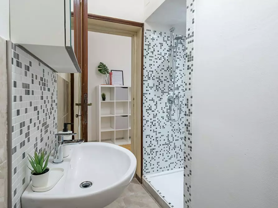 Immagine 5 di Camera in affitto  in Via Guglielmo Romiti a Pisa