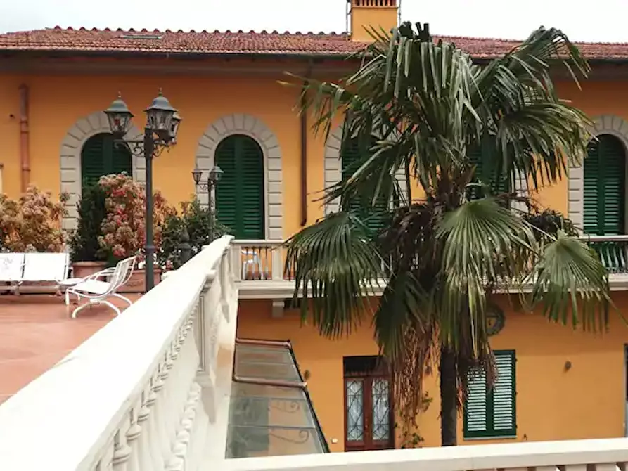 Immagine 4 di Casa indipendente in affitto  in Via di Monticelli a Firenze