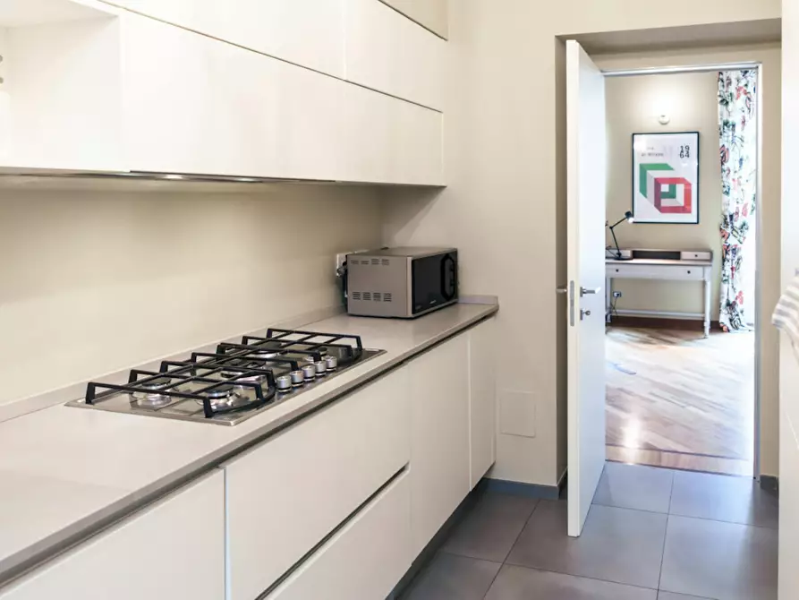 Immagine 10 di Appartamento in affitto  in Via San Martino a Milano