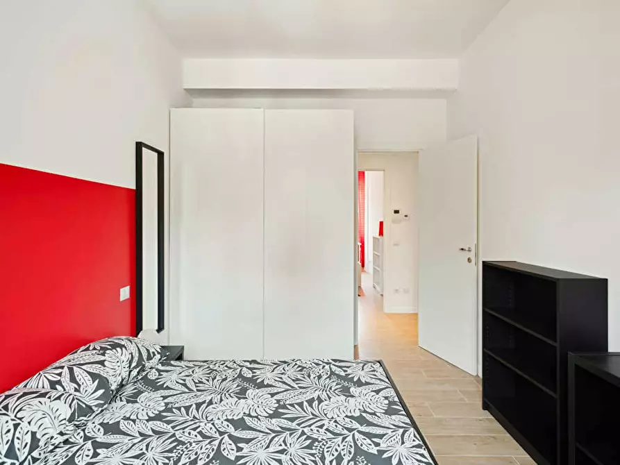 Immagine 4 di Camera in affitto  in Viale Legioni Romane a Milano